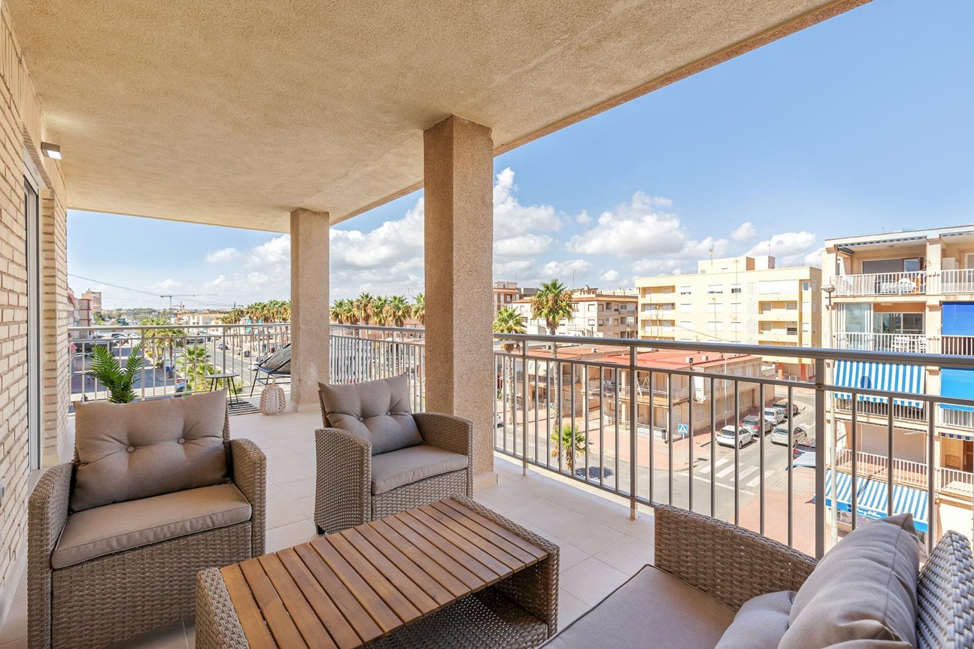 Reventa - Apartamento - Torrevieja - Playa de los Naufragos