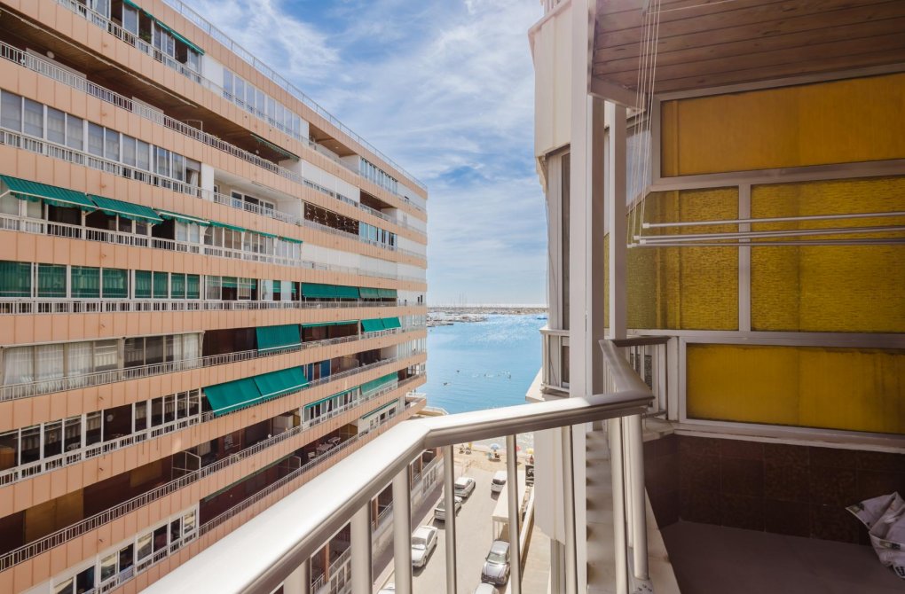 Reventa - Apartamento - Torrevieja - Playa del Acequión