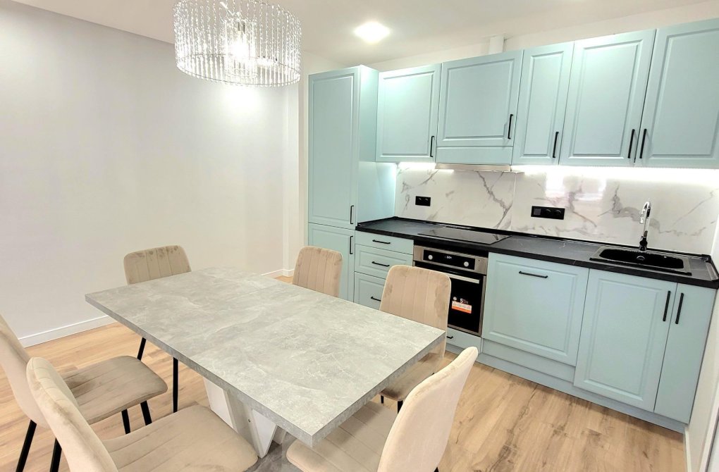 Reventa - Apartamento - Torrevieja - Playa del cura