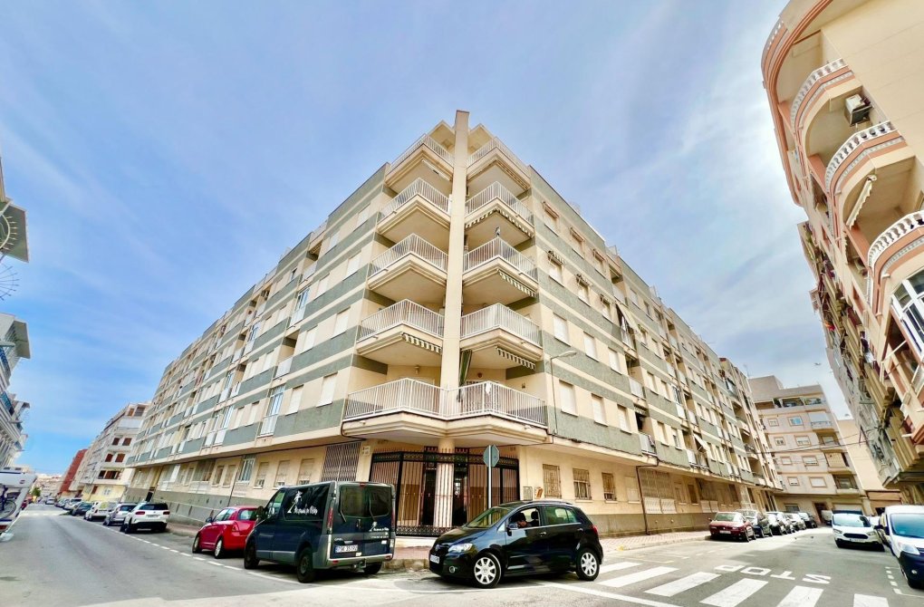 Reventa - Apartamento - Torrevieja - Playa del cura