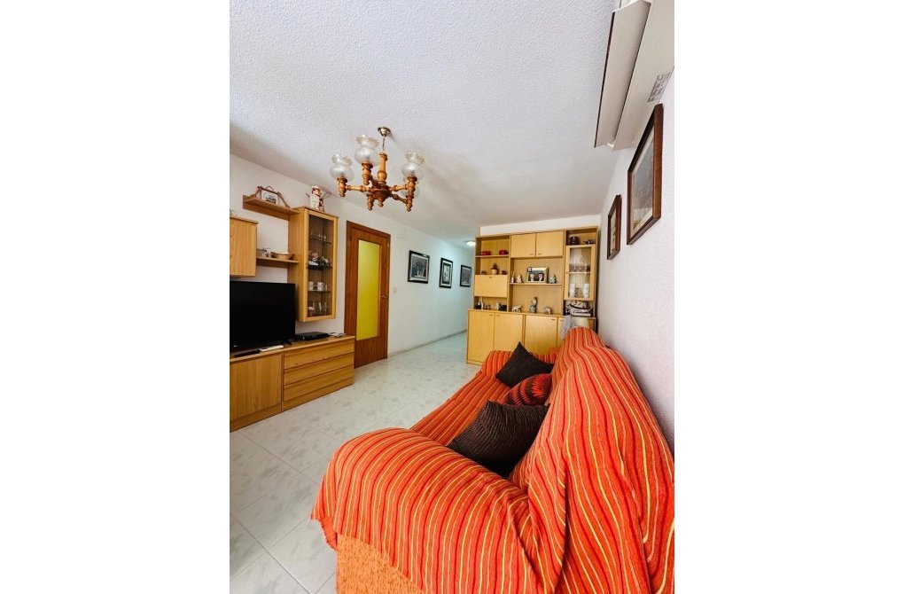 Reventa - Apartamento - Torrevieja - Playa del cura