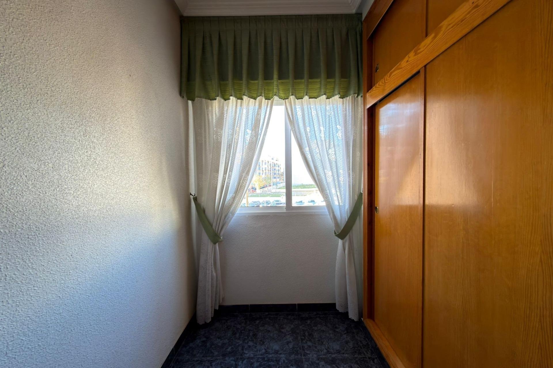 Reventa - Apartamento - Torrevieja - Playa del cura