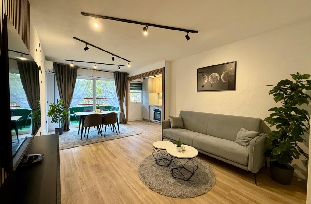 Reventa - Apartamento - Torrevieja - Playa del cura