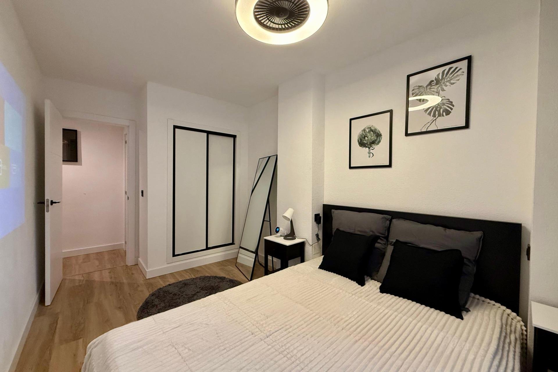 Reventa - Apartamento - Torrevieja - Playa del cura