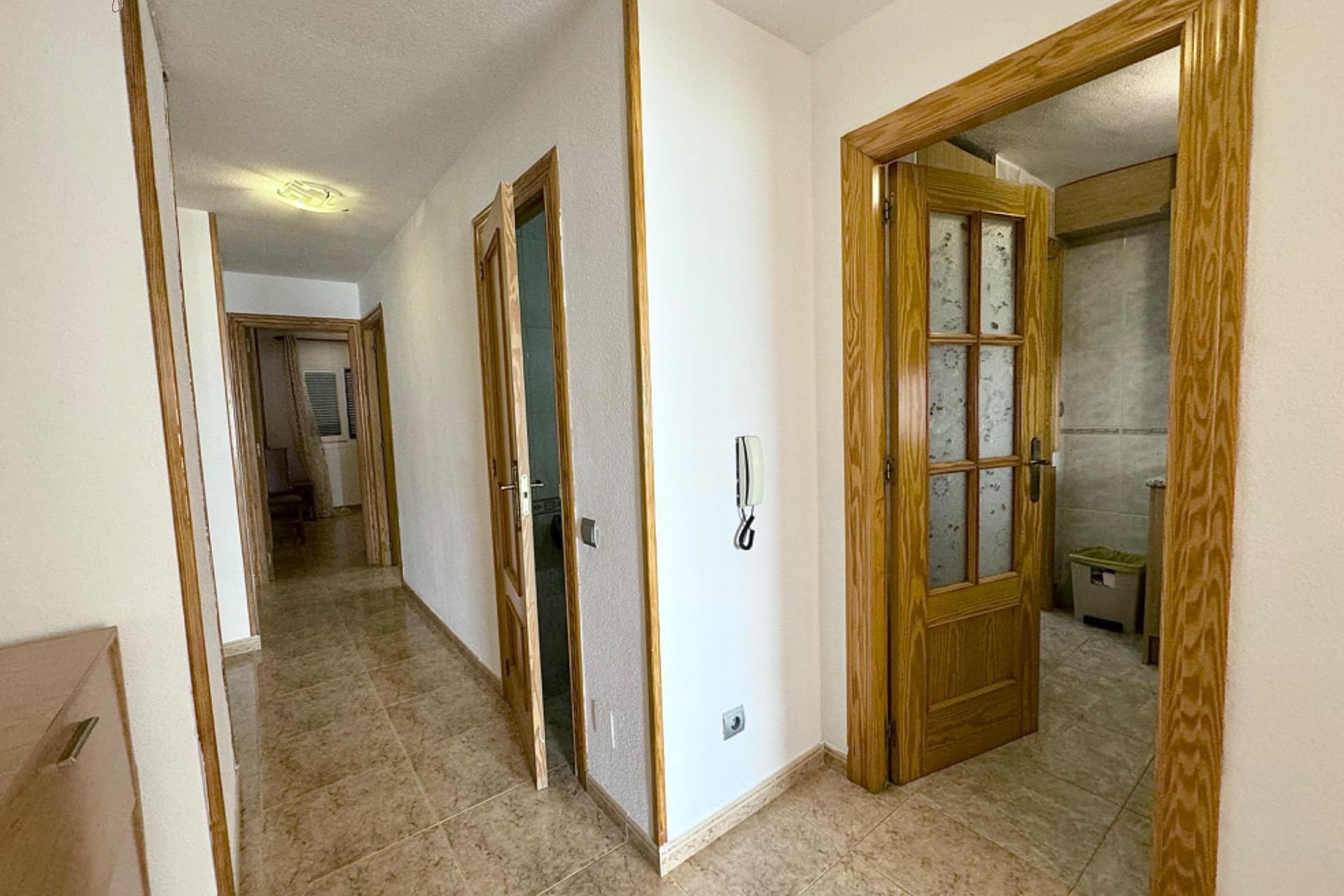 Reventa - Apartamento - Torrevieja - Playa del cura