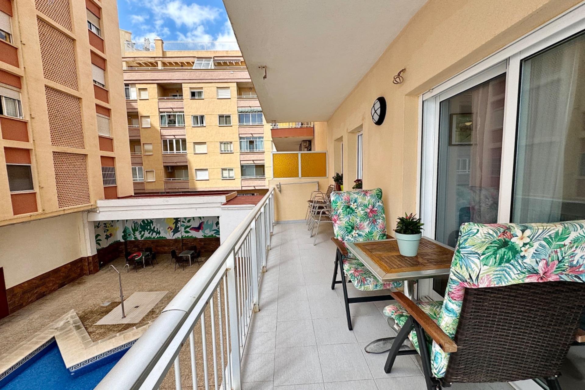 Reventa - Apartamento - Torrevieja - Playa del cura