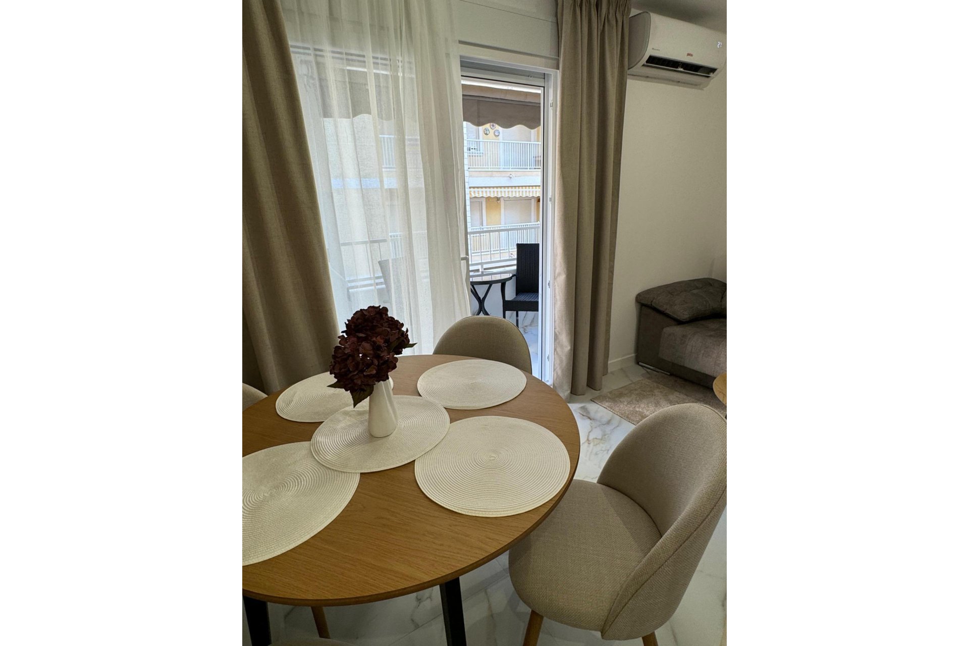 Reventa - Apartamento - Torrevieja - Playa del cura