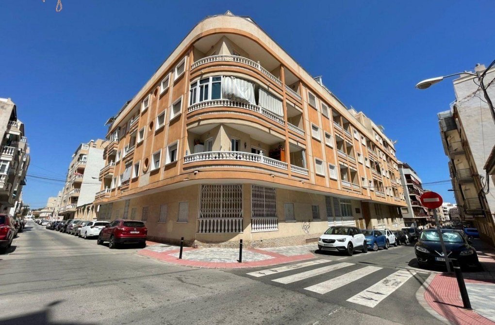 Reventa - Apartamento - Torrevieja - Playa del cura