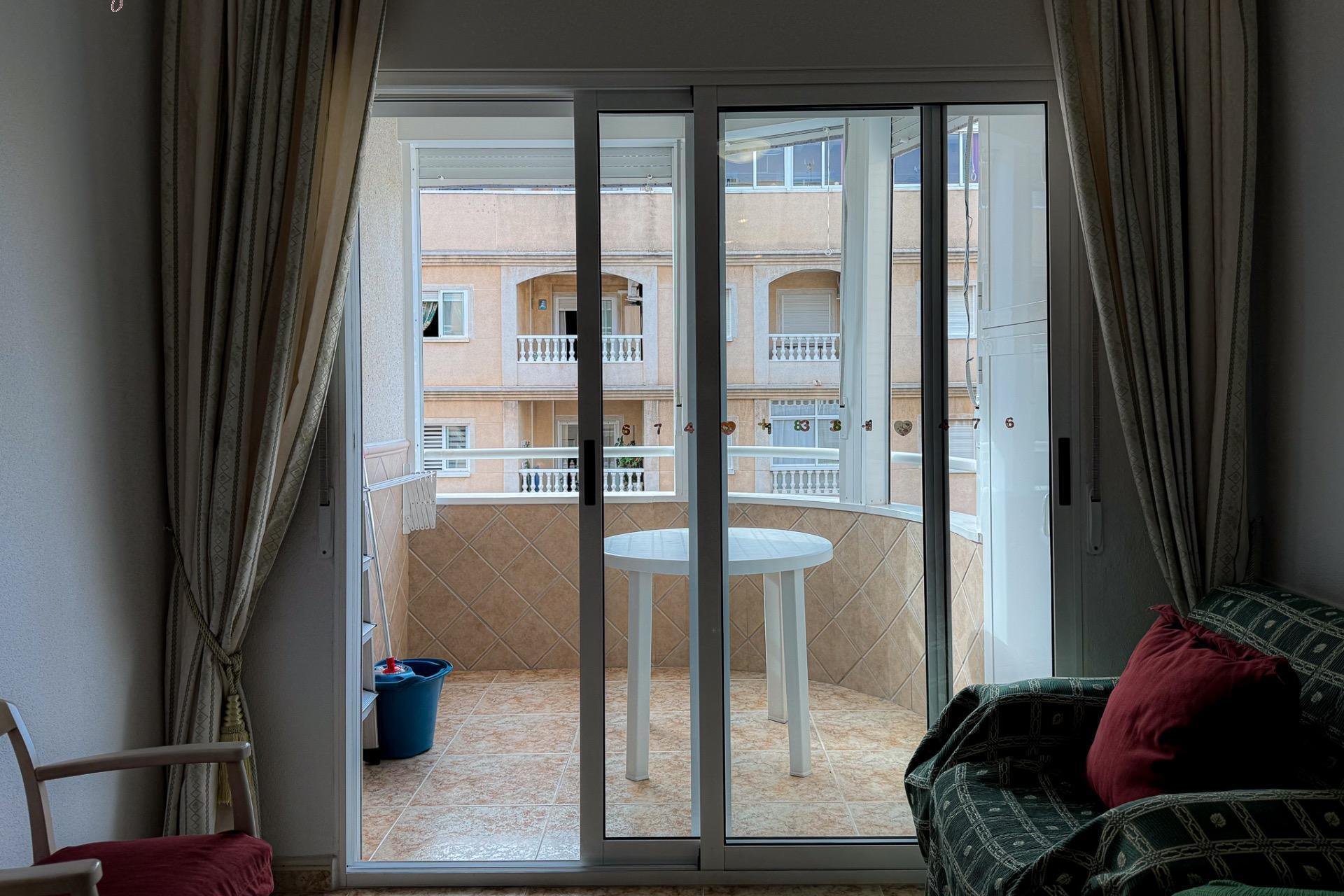 Reventa - Apartamento - Torrevieja - Playa del cura