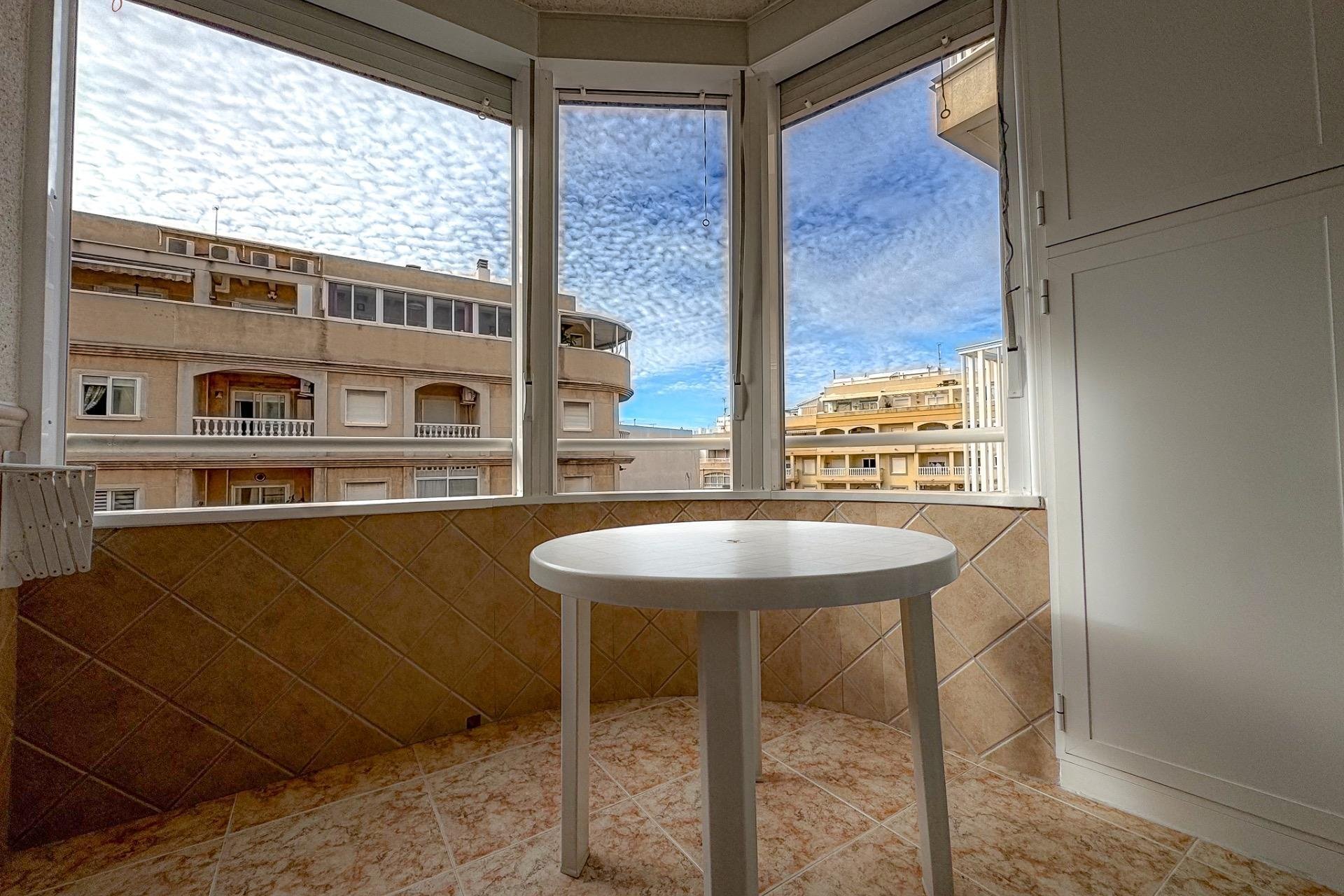 Reventa - Apartamento - Torrevieja - Playa del cura