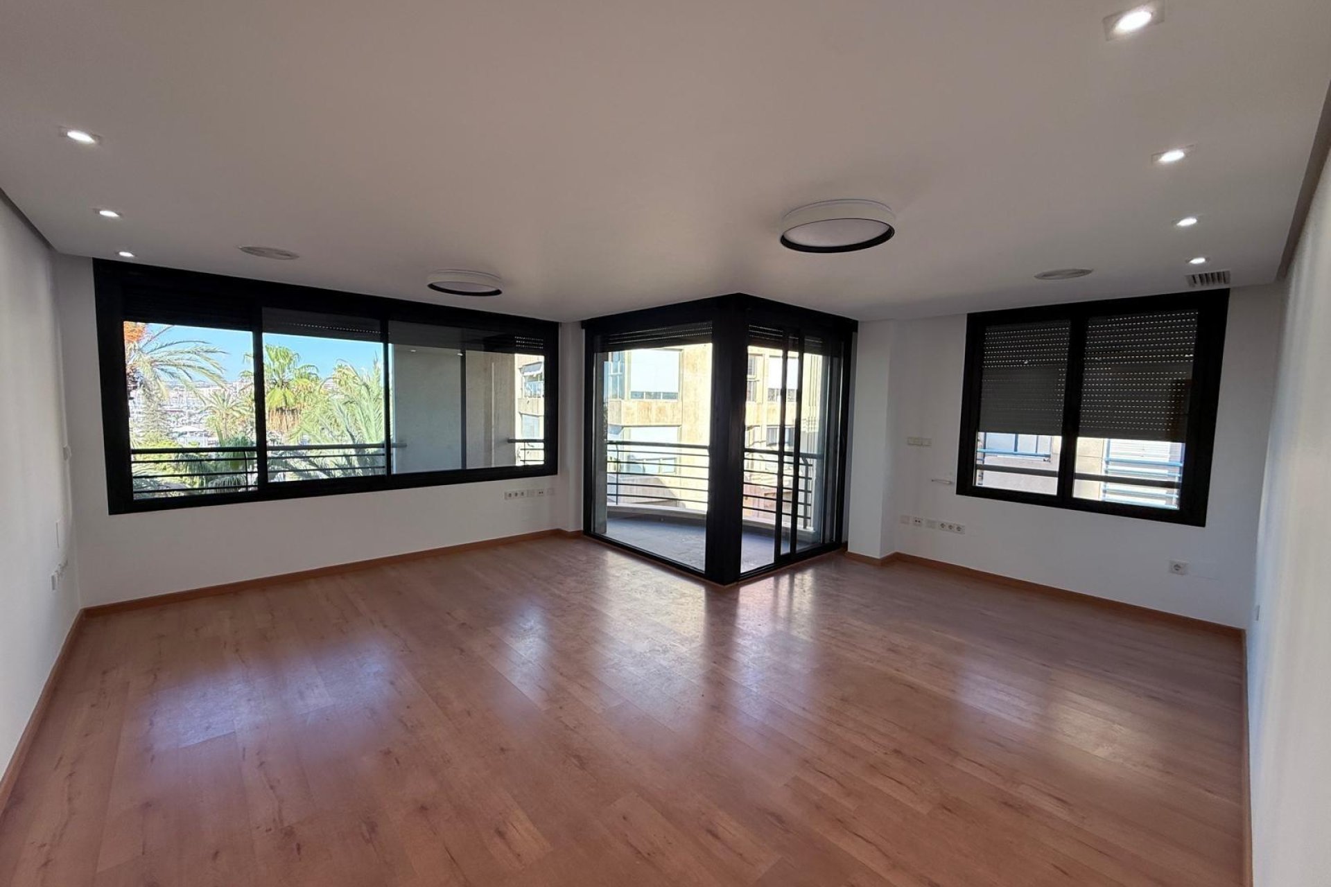 Reventa - Apartamento - Torrevieja - Puerto Deportivo