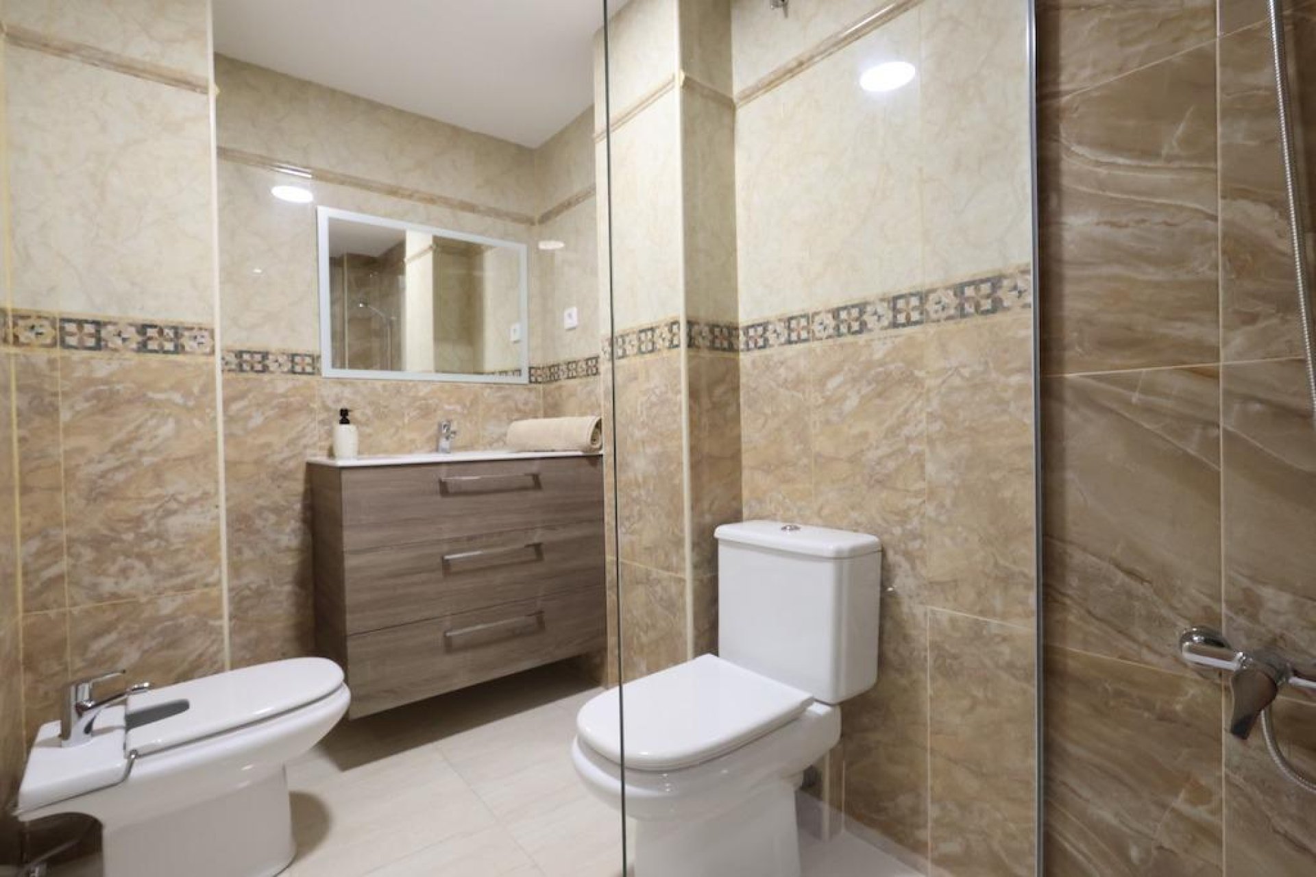 Reventa - Apartamento - Torrevieja - torrevieja