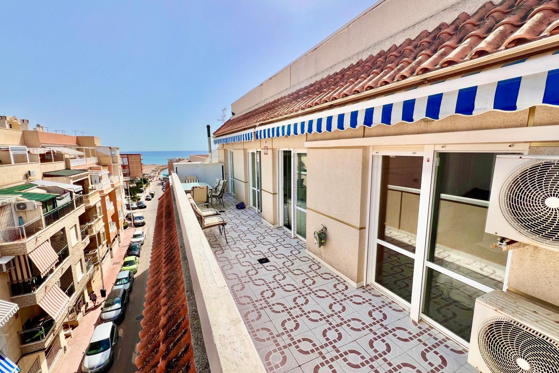 Reventa - Ático - Torrevieja - La Mata pueblo