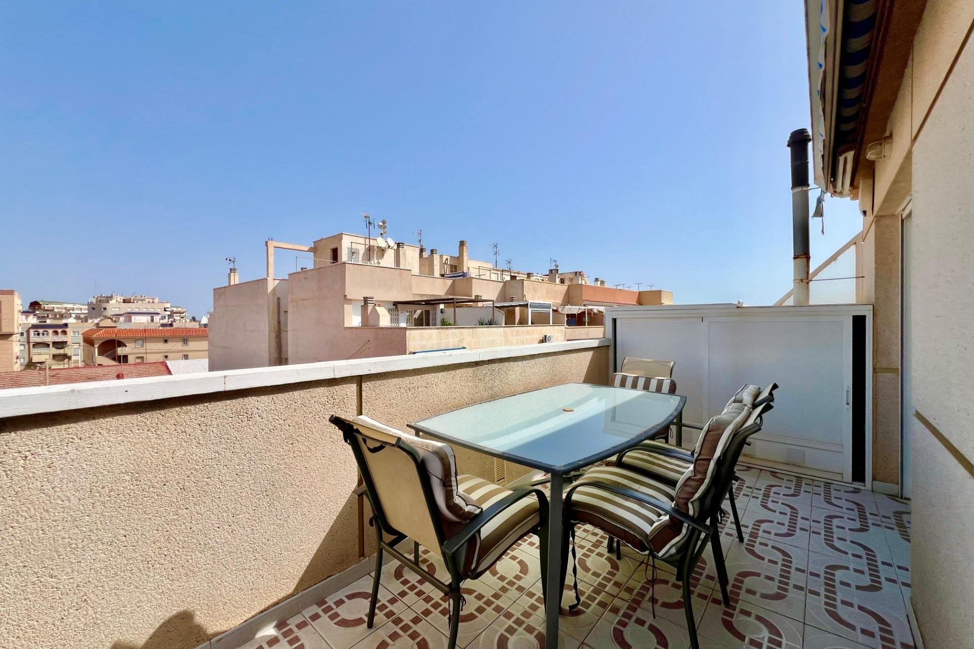 Reventa - Ático - Torrevieja - La Mata pueblo