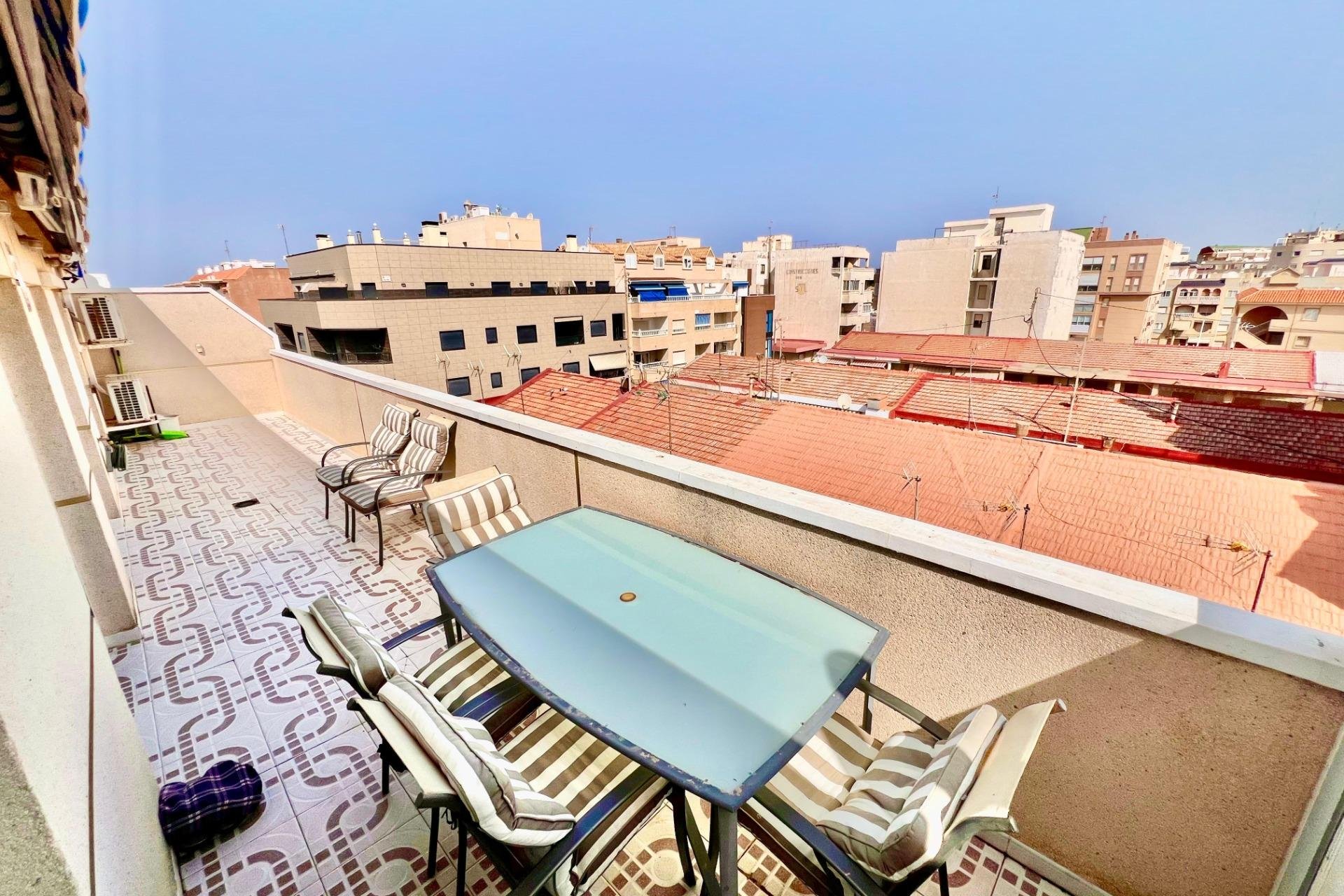 Reventa - Ático - Torrevieja - La Mata pueblo