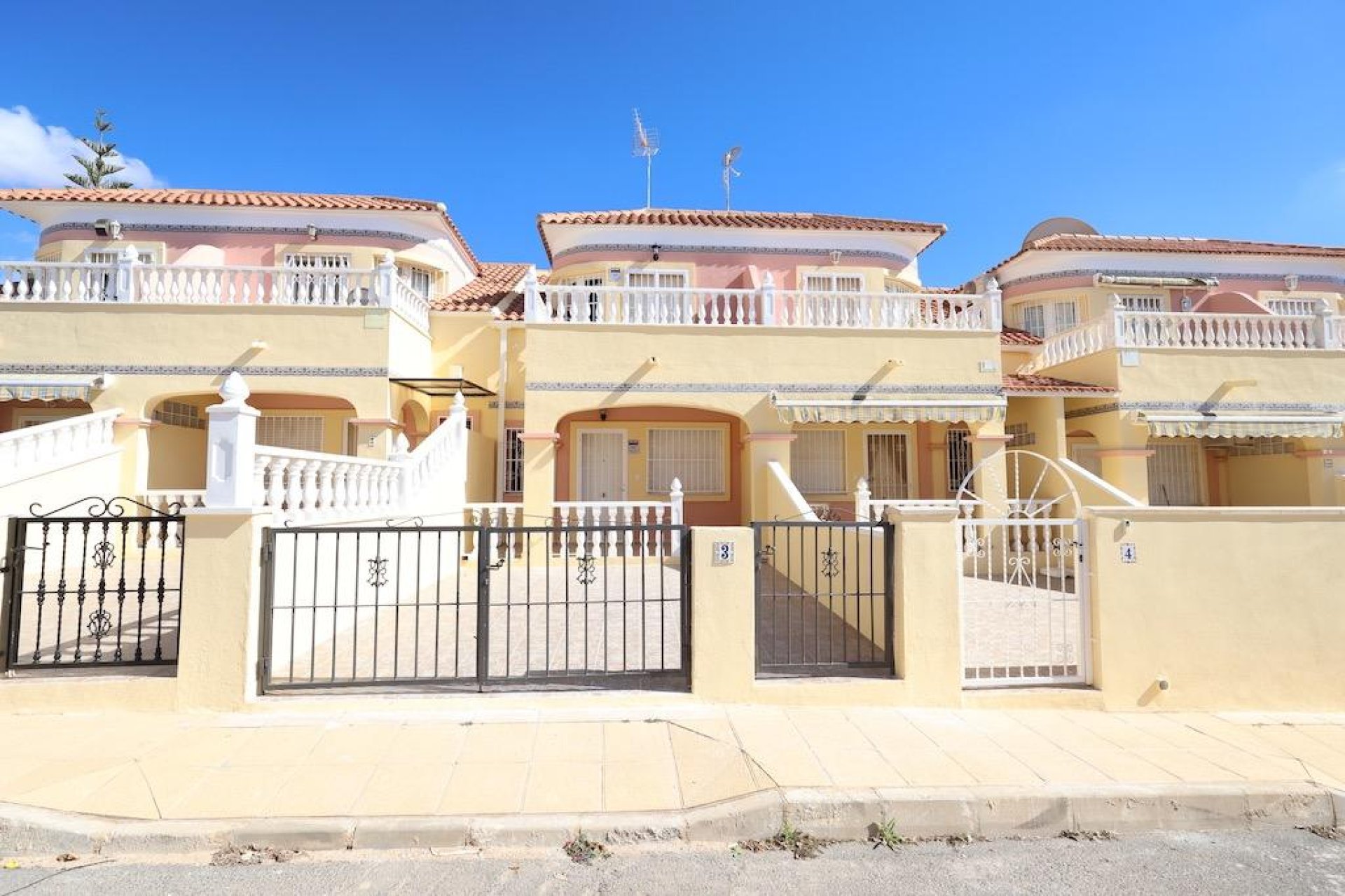 Reventa - Casa adosada - Orihuela Costa - Las Filipinas