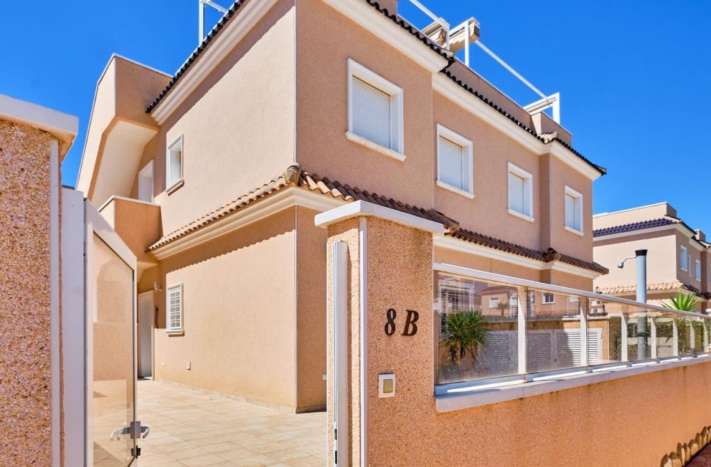 Reventa - Casa adosada - Orihuela Costa - Lomas de Cabo Roig