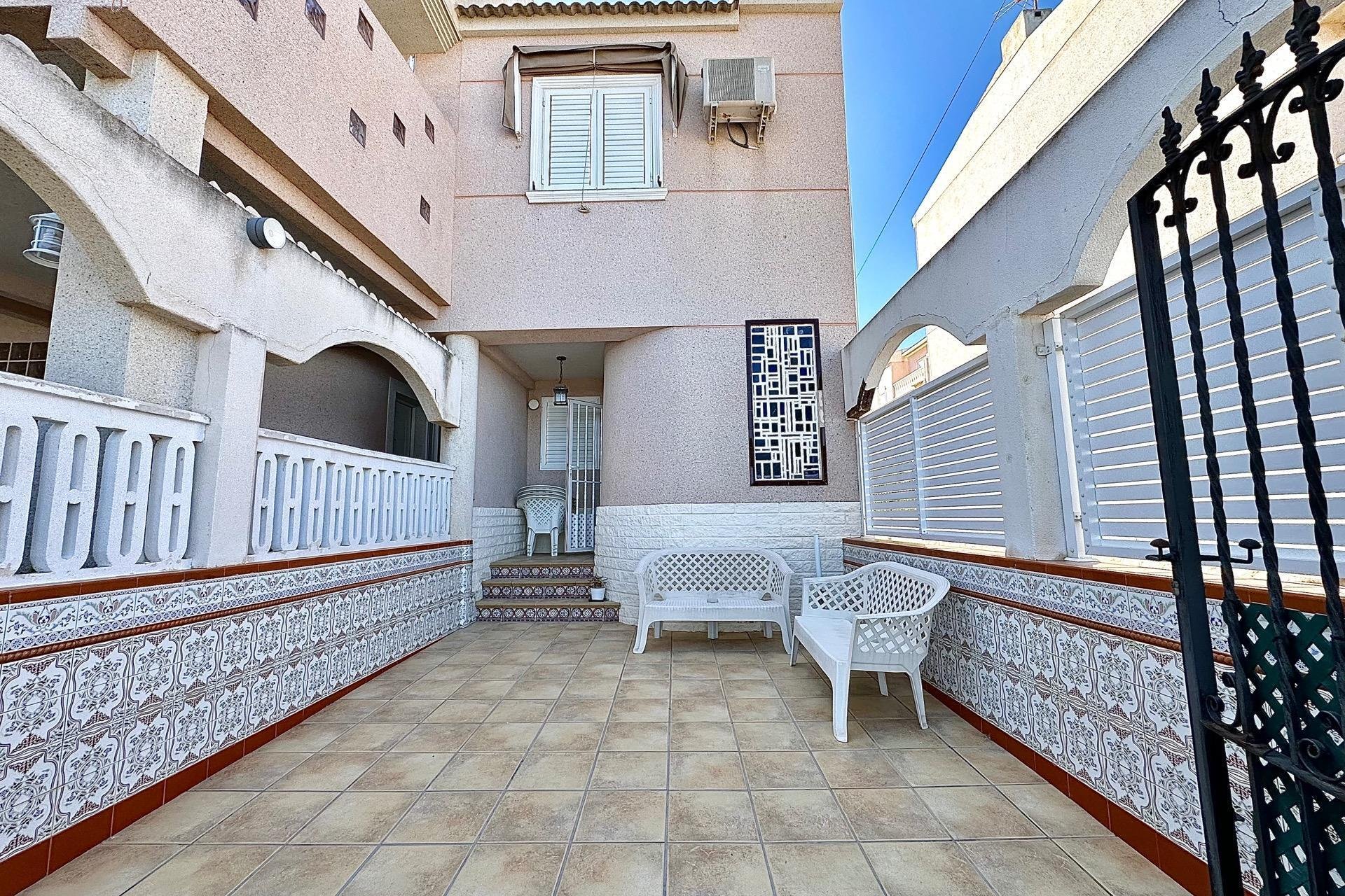 Reventa - Casa adosada - Orihuela Costa - Mil Palmeras