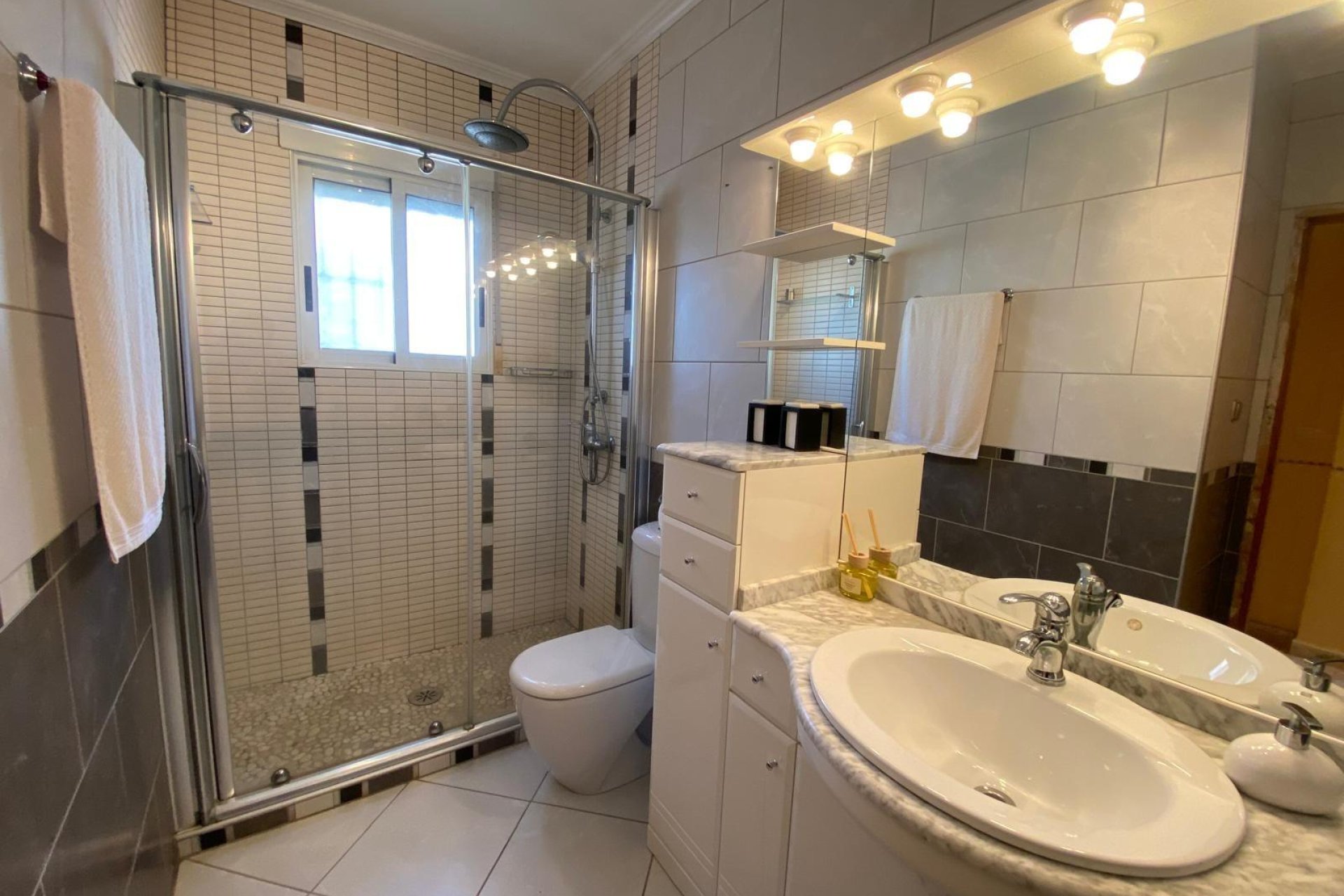 Reventa - Casa adosada - Orihuela Costa - Punta Prima