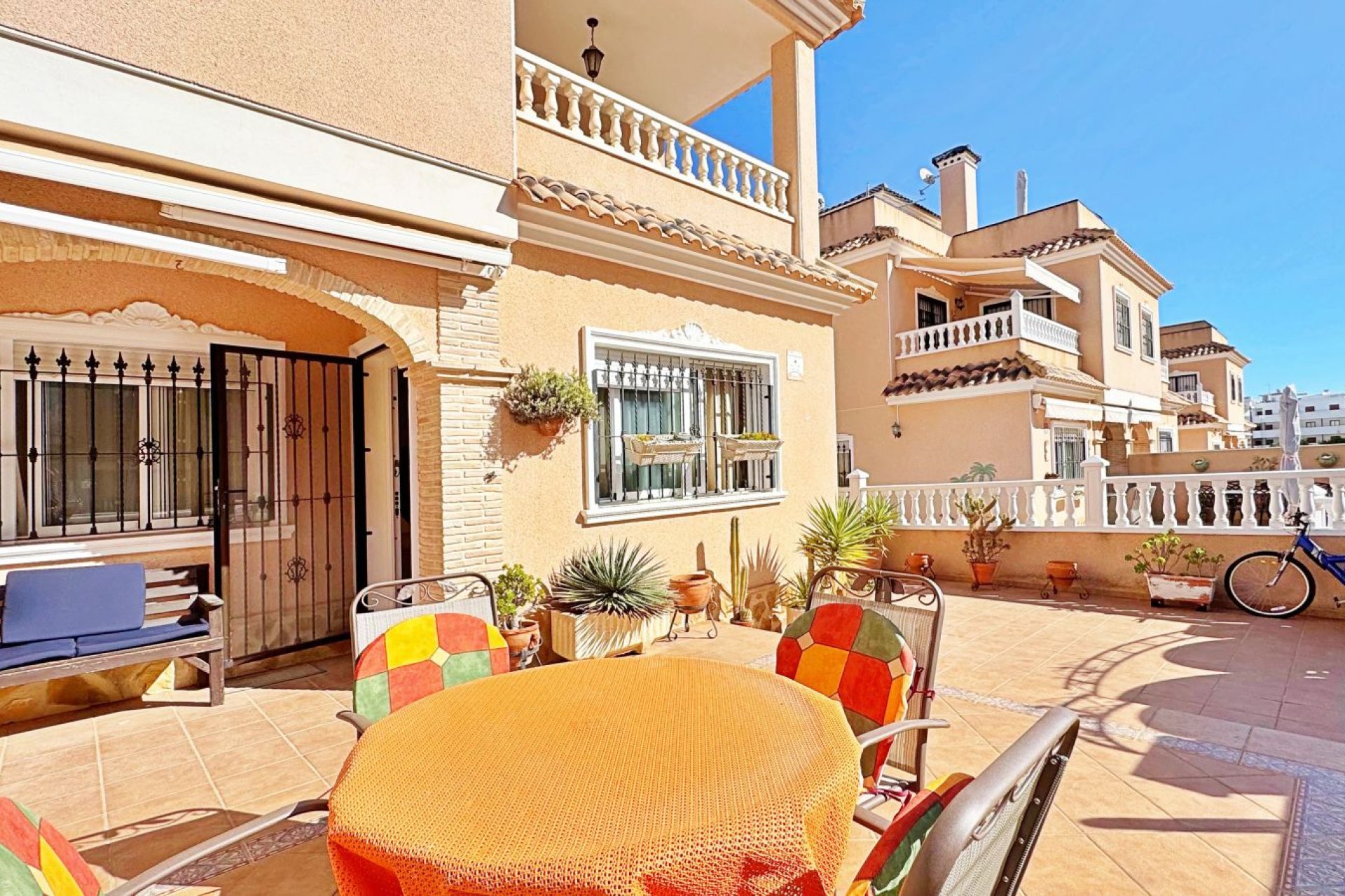 Reventa - Casa adosada - Orihuela Costa - Villamartin