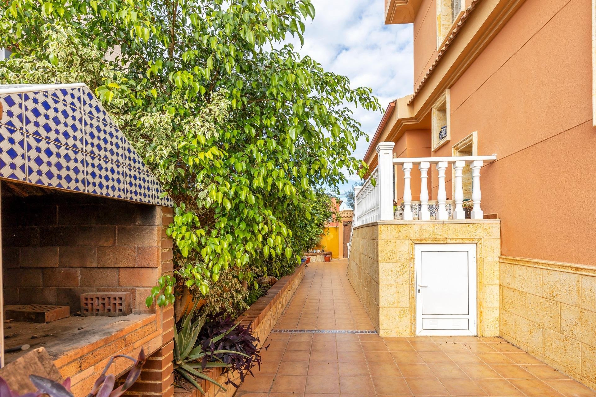 Reventa - Casa adosada - Torrevieja - Aguas nuevas 1