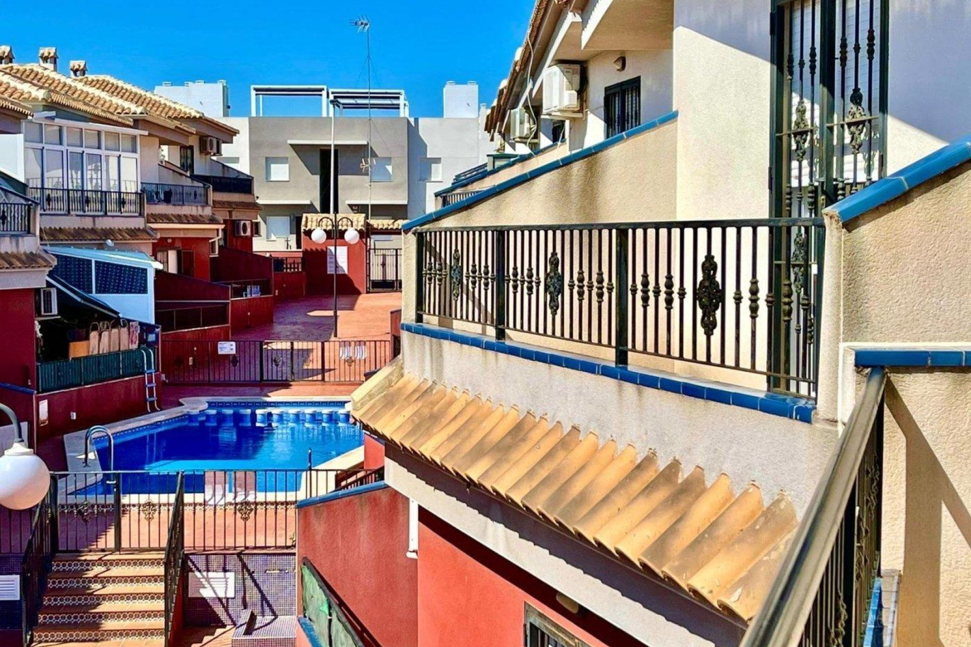 Reventa - Casa adosada - Torrevieja - Aguas Nuevas