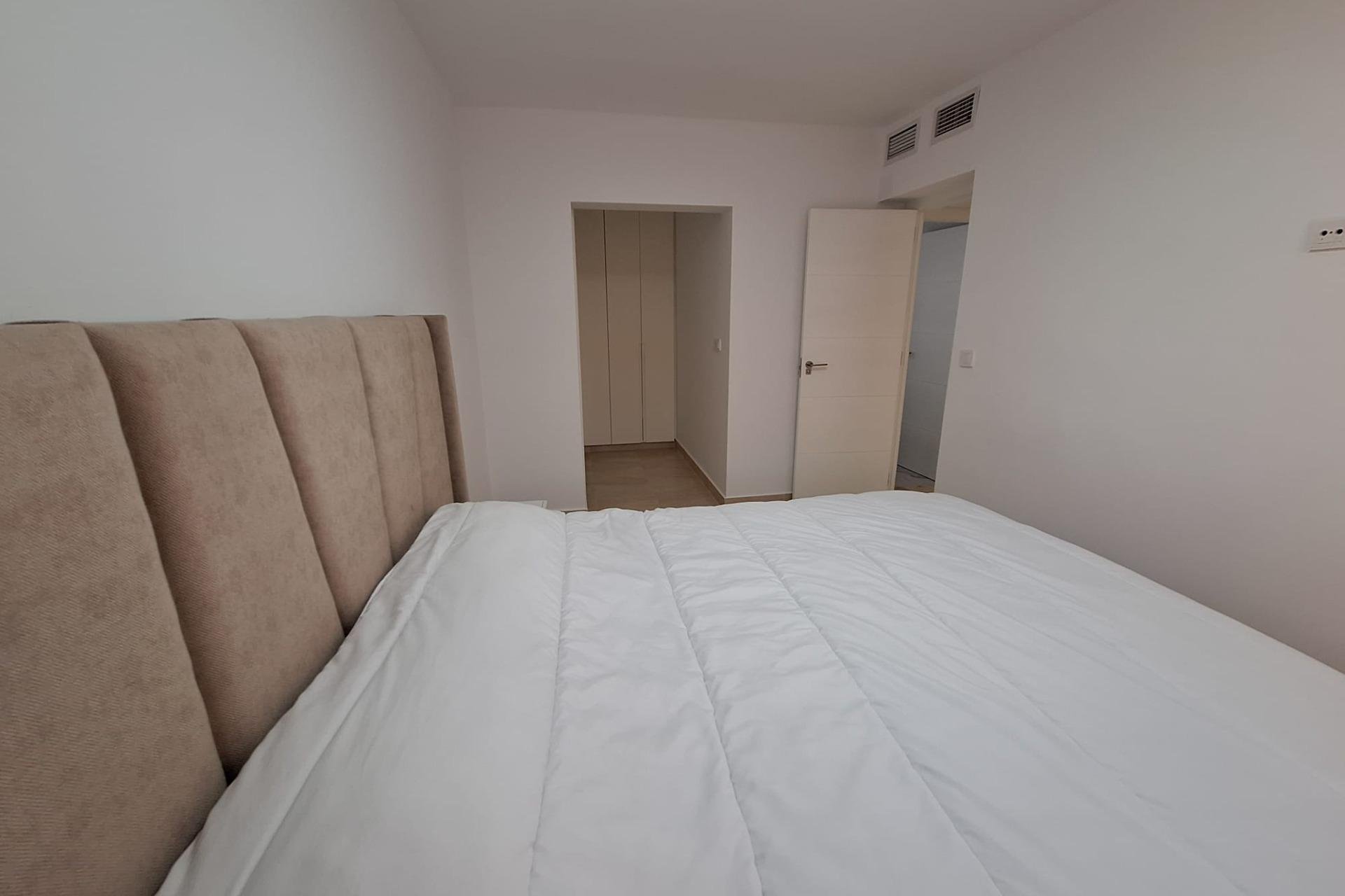 Reventa - Casa adosada - Torrevieja - Centro