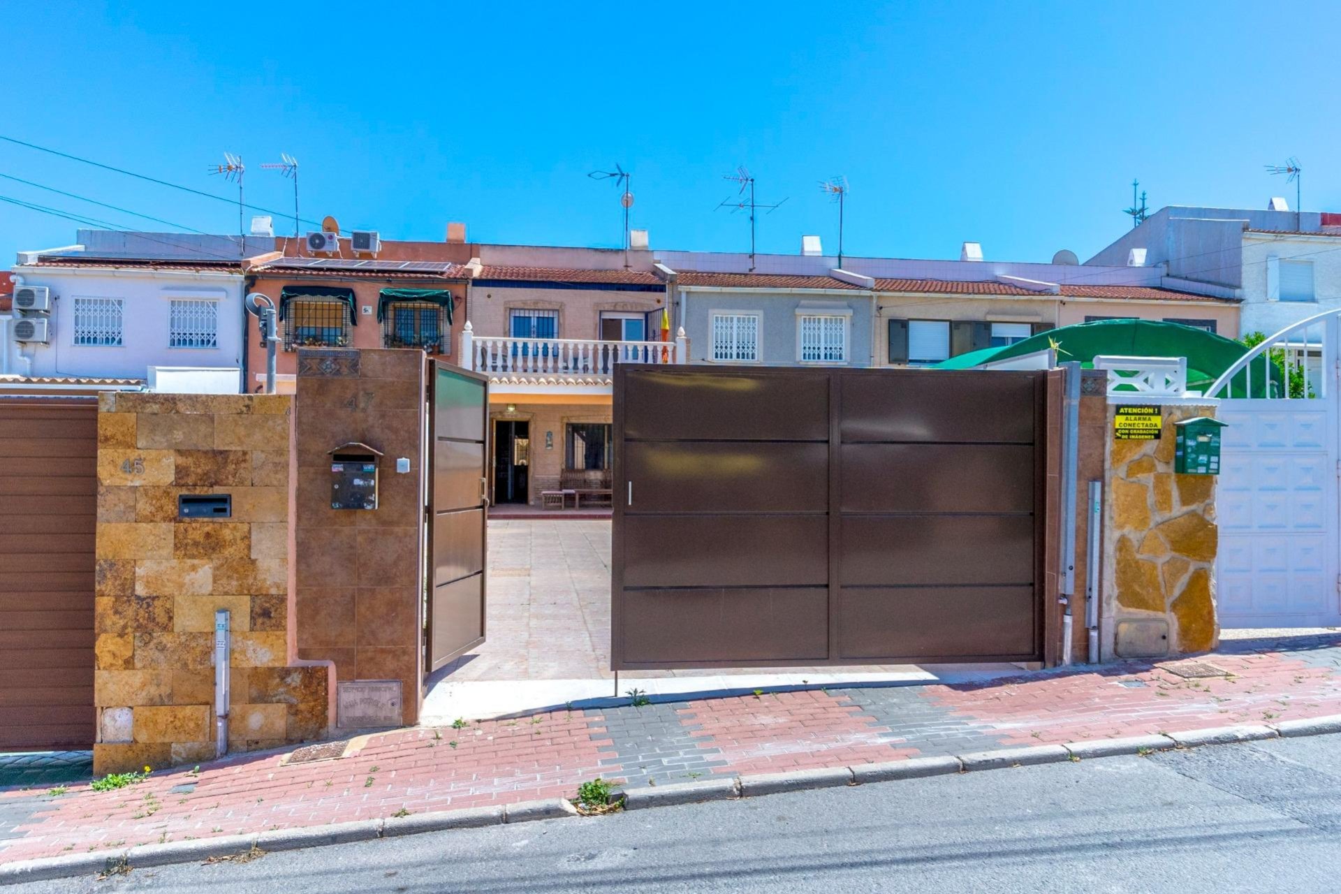 Reventa - Casa adosada - Torrevieja - Los altos