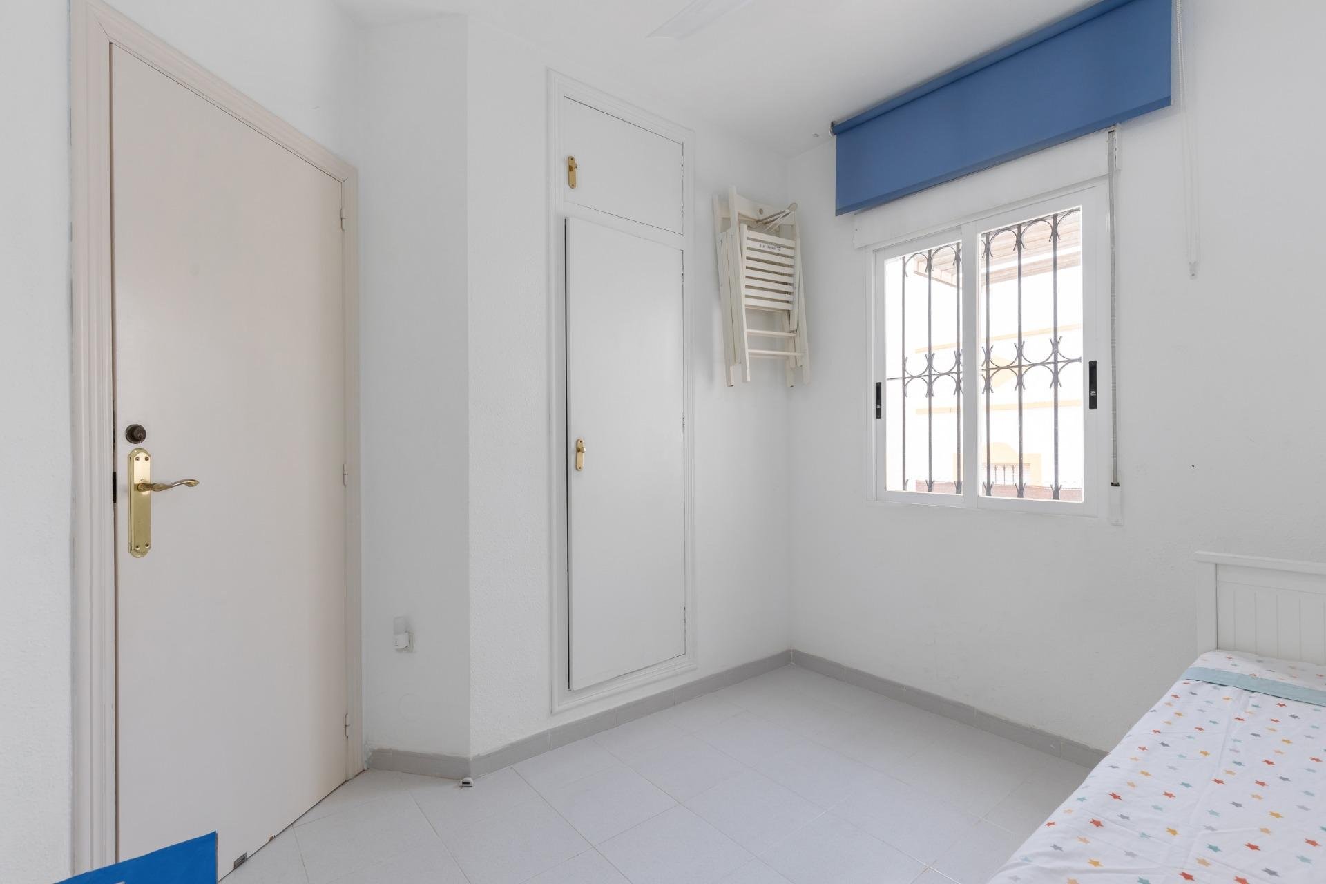 Reventa - Casa adosada - Torrevieja - Los altos