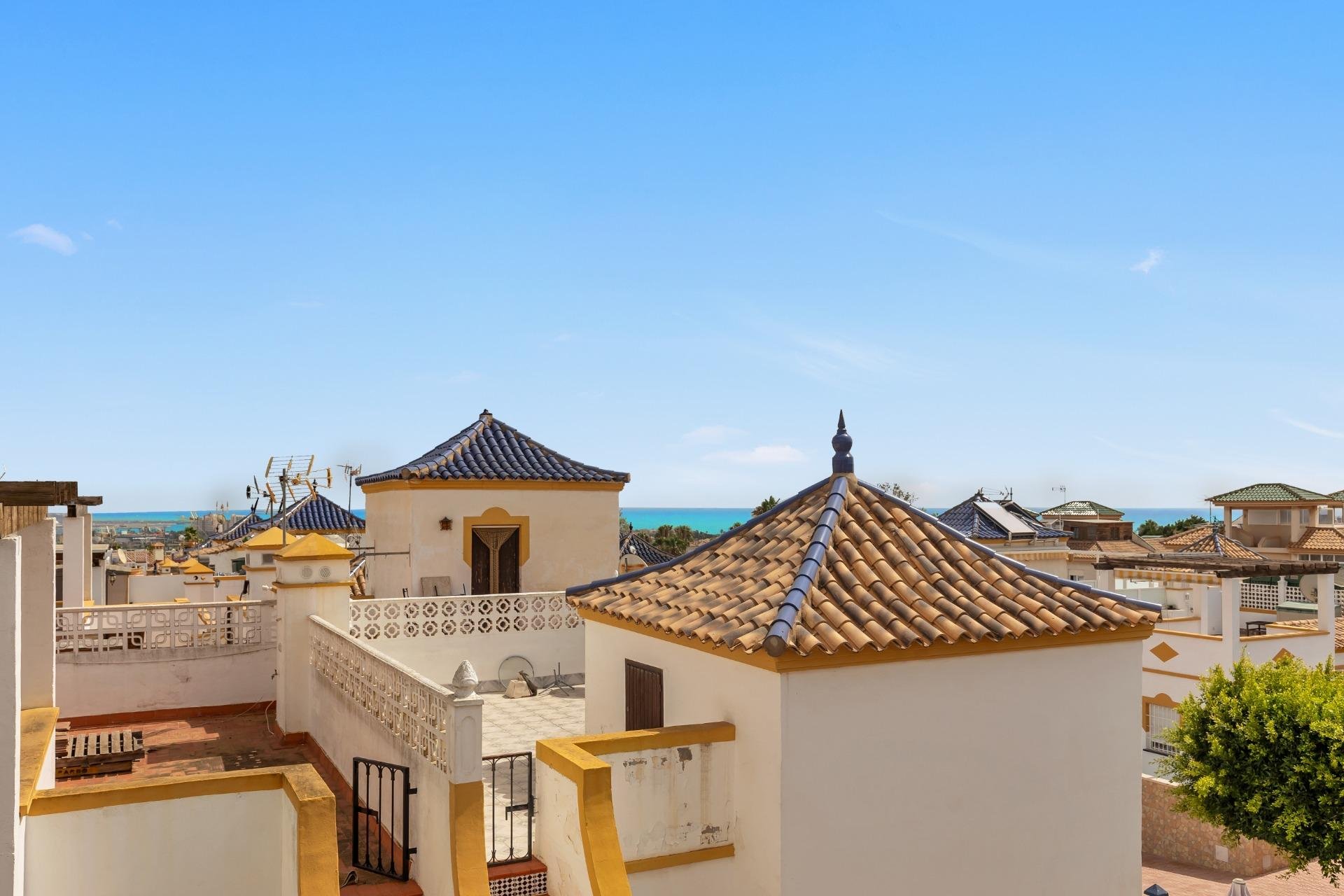 Reventa - Casa adosada - Torrevieja - Los altos