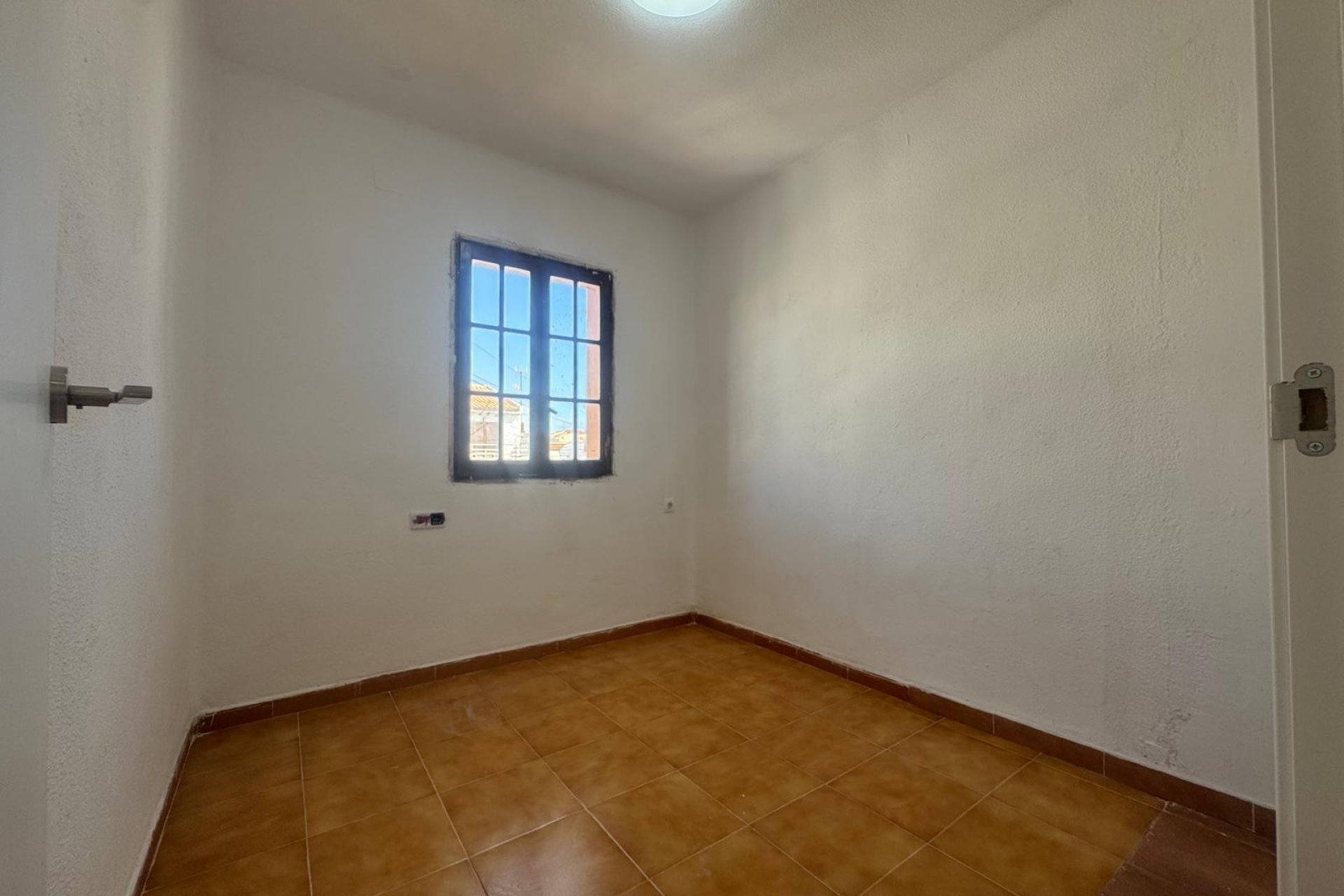 Reventa - Casa adosada - Torrevieja - Los Frutales