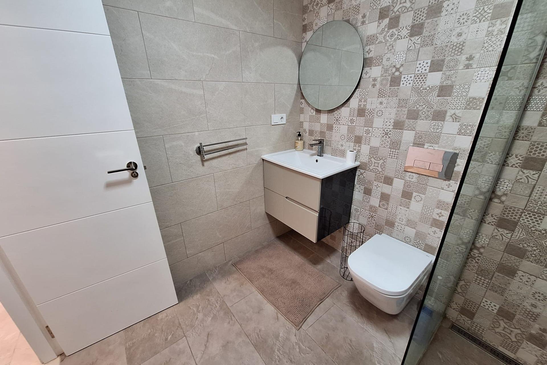 Reventa - Casa adosada - Torrevieja - Playa del cura