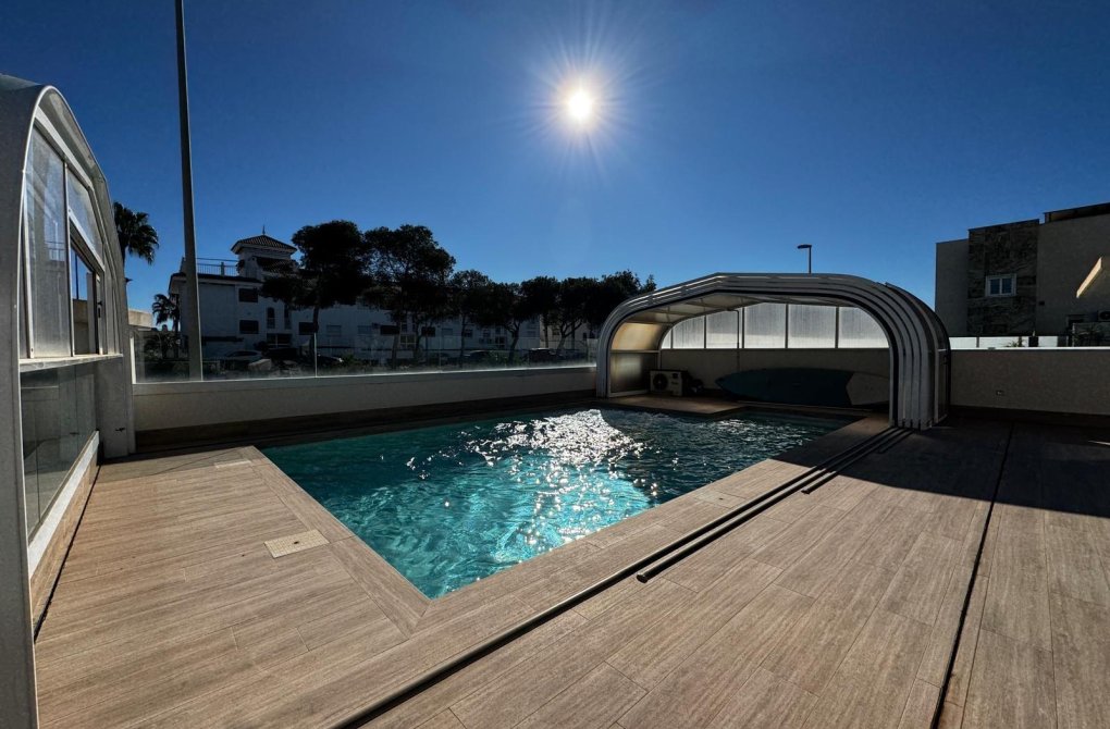 Reventa - Chalet - Orihuela Costa - Campoamor