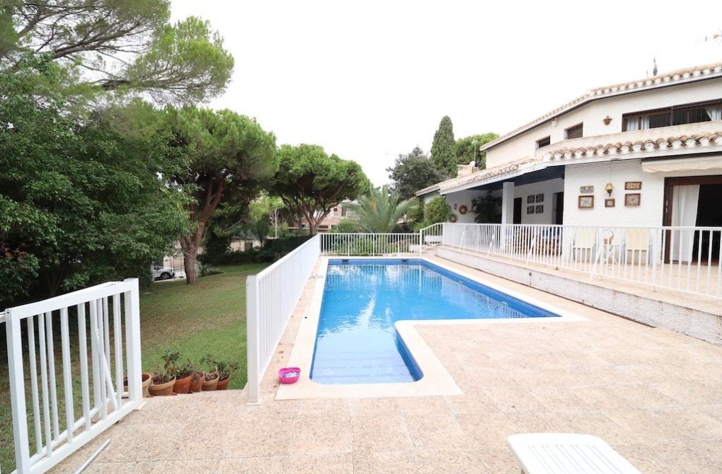 Reventa - Chalet - Orihuela Costa - Campoamor