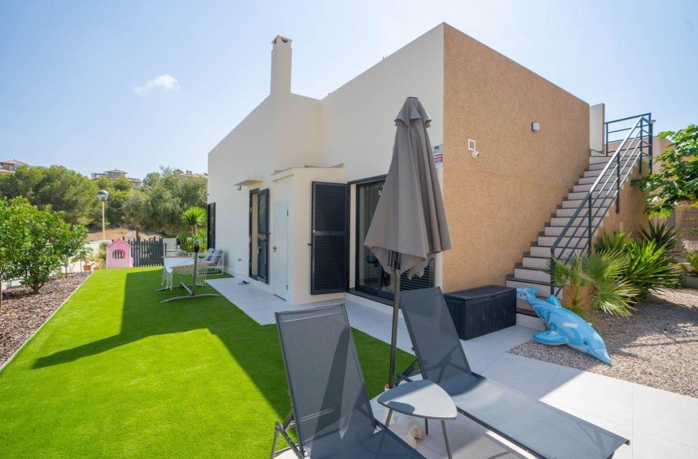 Reventa - Chalet - Orihuela Costa - La Zenia