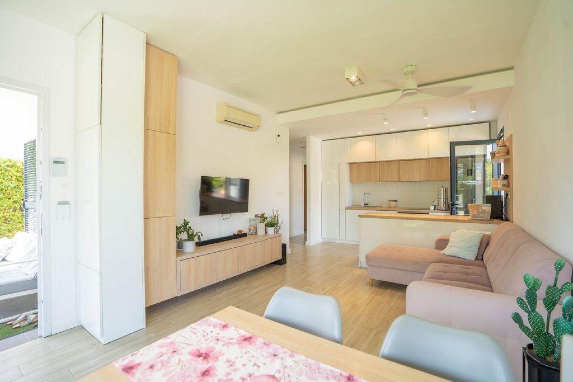 Reventa - Chalet - Orihuela Costa - La Zenia