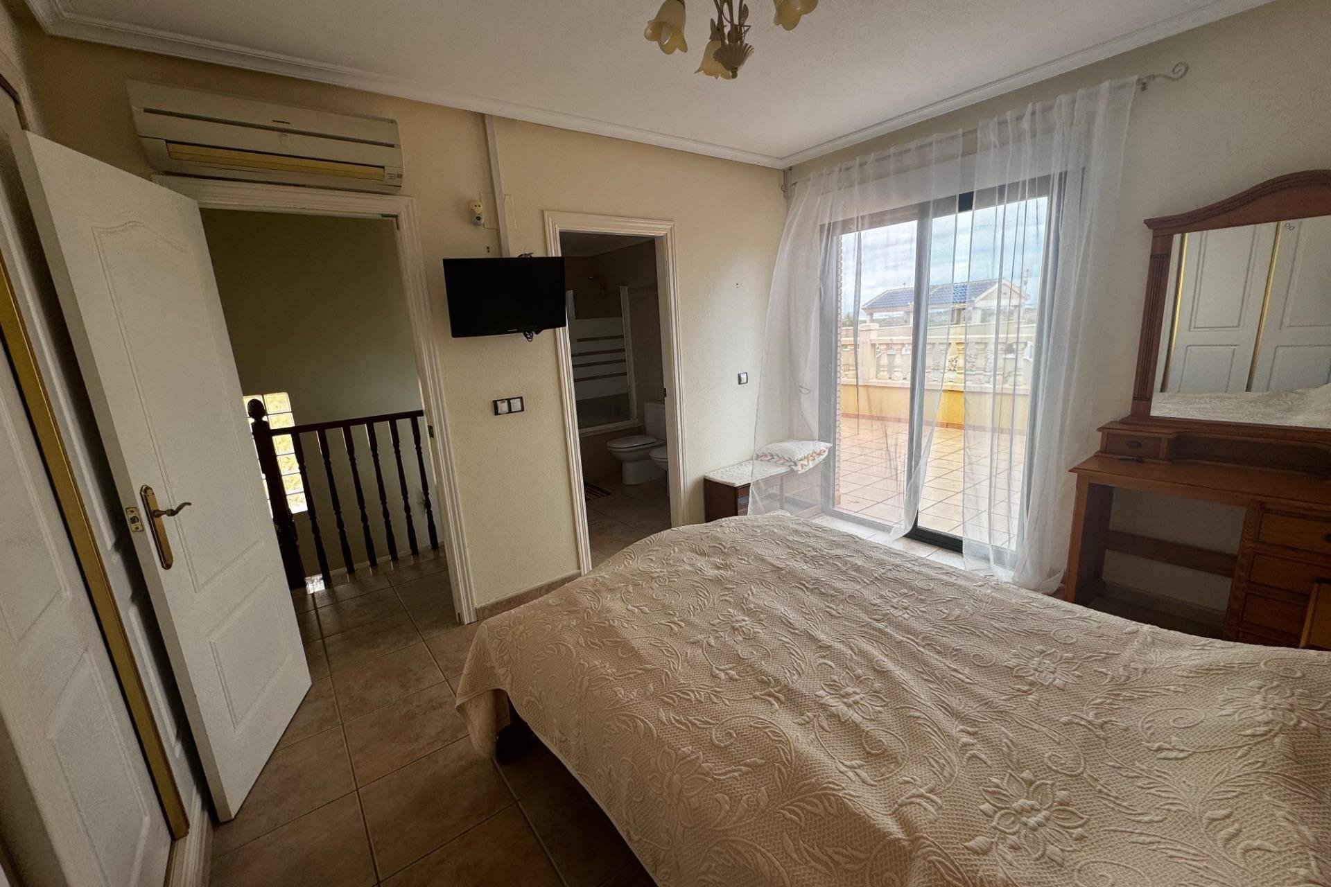 Reventa - Chalet - Orihuela Costa - PAU 8