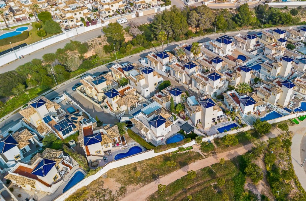 Reventa - Chalet - Orihuela Costa - Playa Flamenca