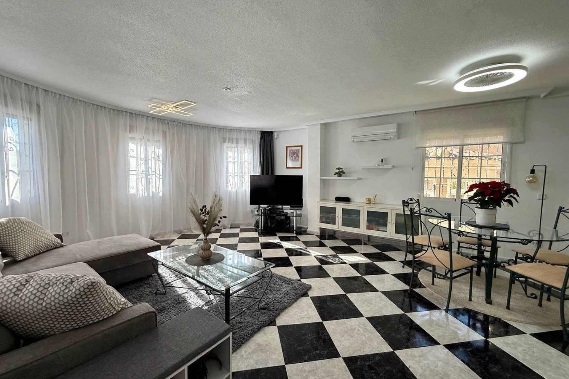 Reventa - Chalet - Orihuela Costa - Playa Flamenca