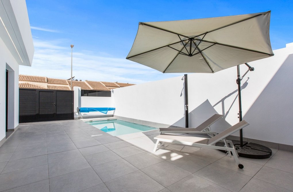 Reventa - Chalet - Roldan - Lo Ferro