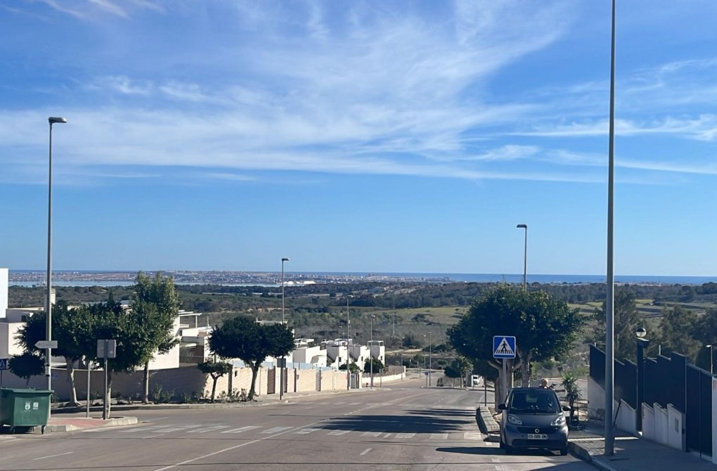 Reventa - Chalet - San Miguel de Salinas - Costa blanca sur