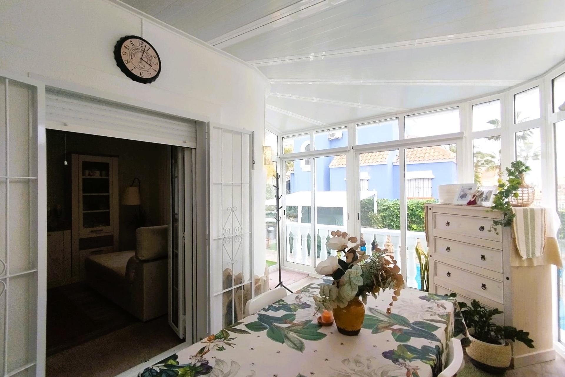 Reventa - Chalet - San Miguel de Salinas - Las filipinas