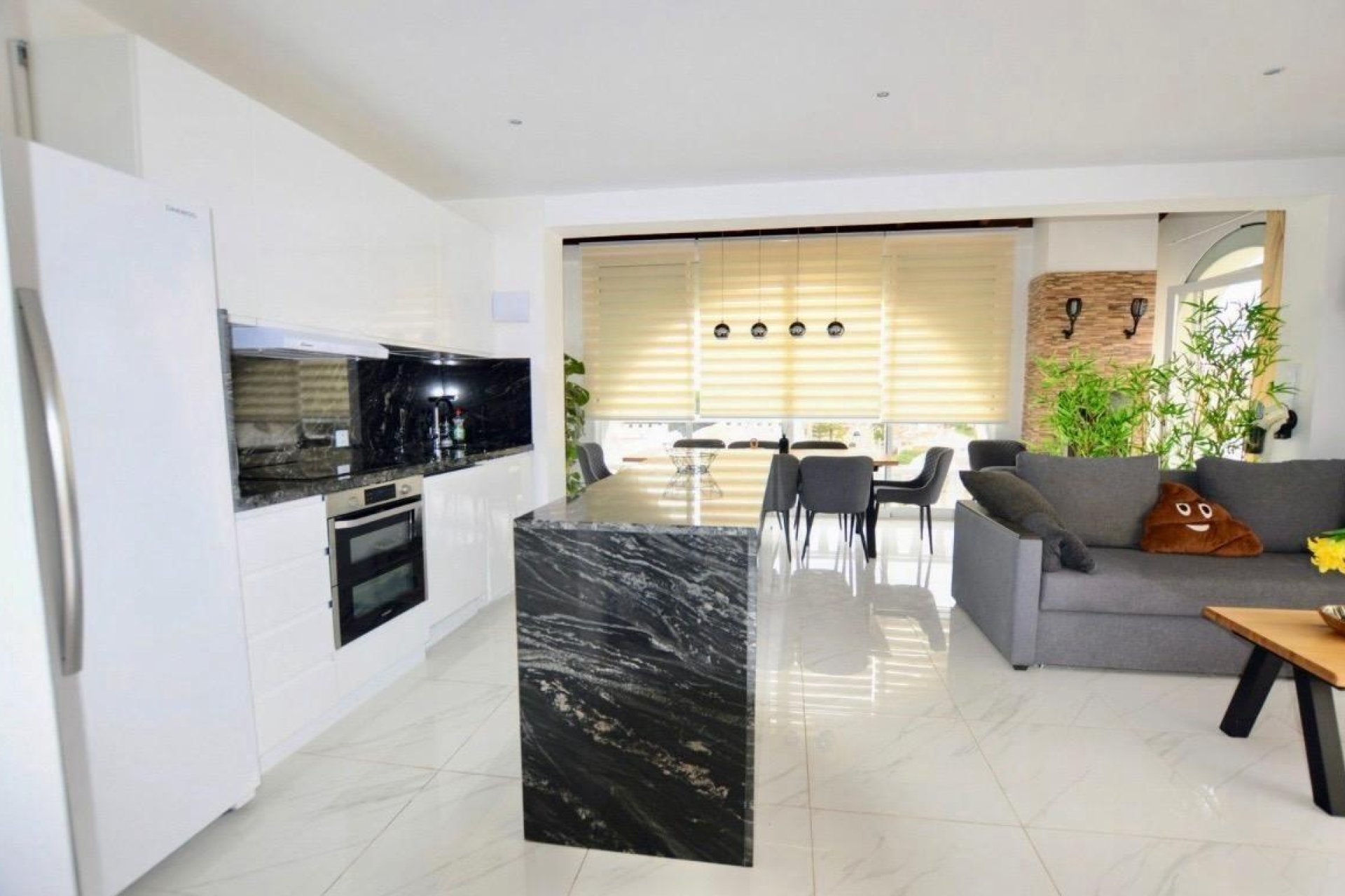 Reventa - Chalet - San Miguel de Salinas - Urbanizacion blue lagoon