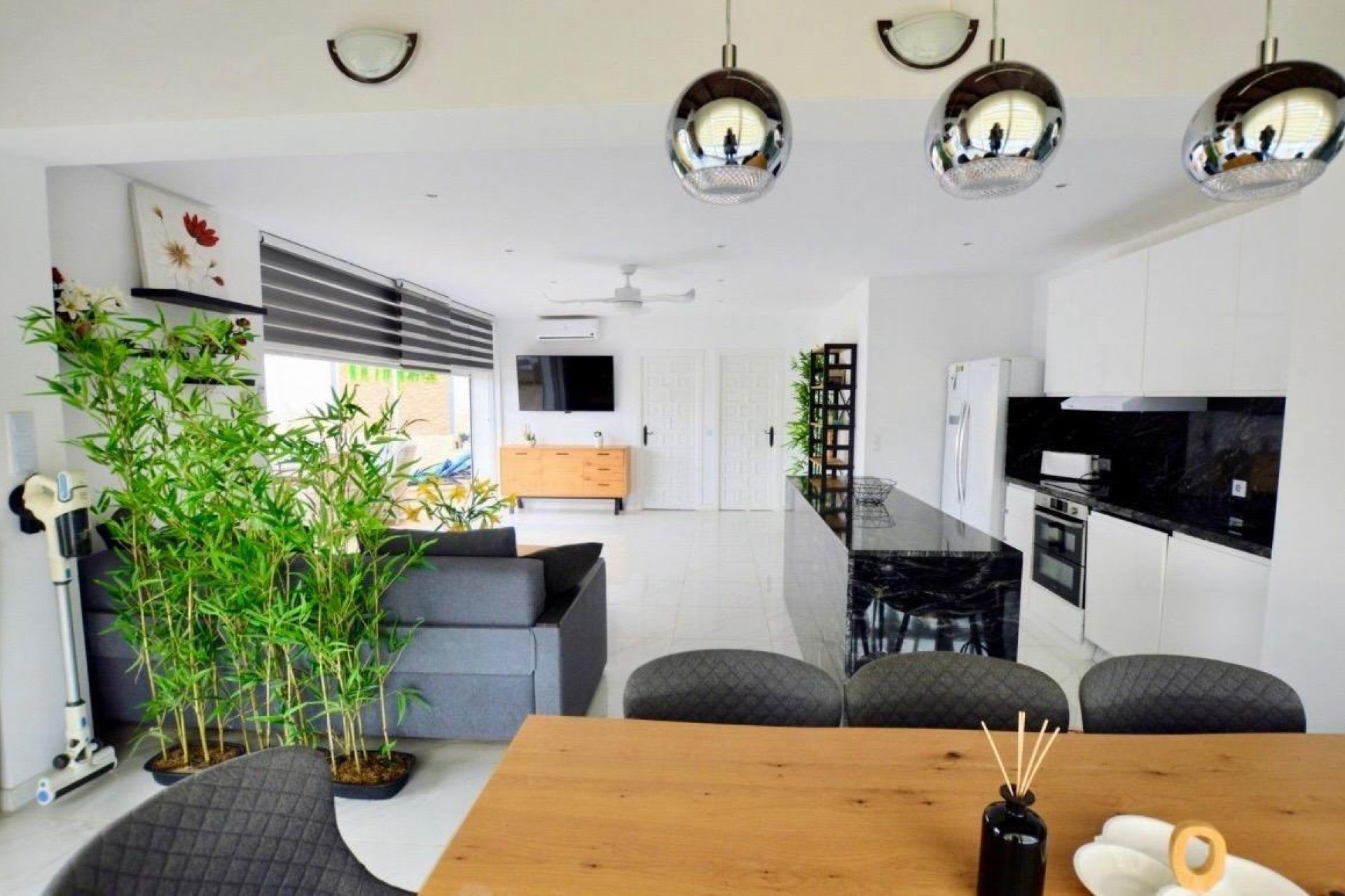 Reventa - Chalet - San Miguel de Salinas - Urbanizacion blue lagoon