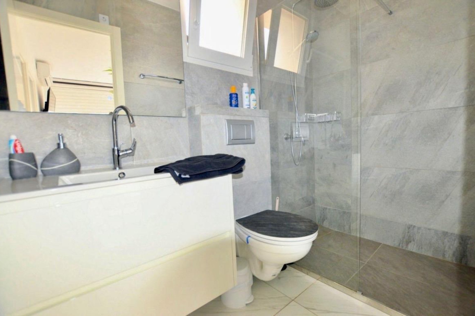 Reventa - Chalet - San Miguel de Salinas - Urbanizacion blue lagoon