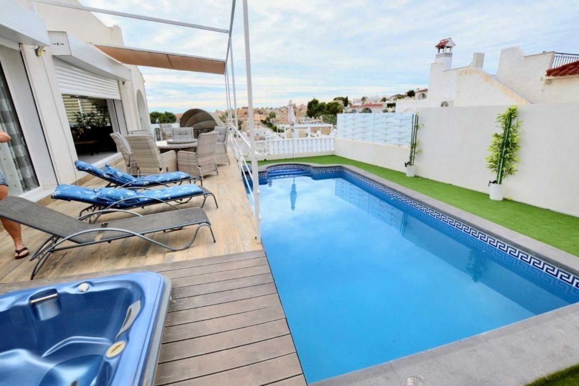 Reventa - Chalet - San Miguel de Salinas - Urbanizacion blue lagoon