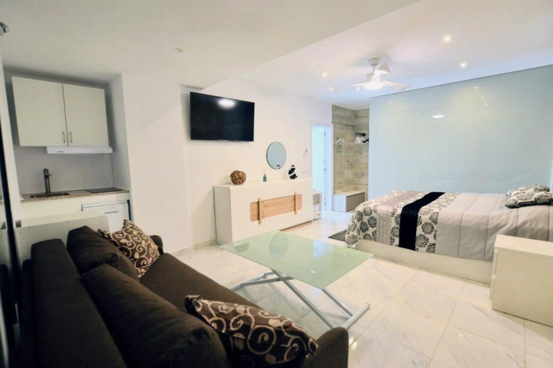 Reventa - Chalet - San Miguel de Salinas - Urbanizacion blue lagoon