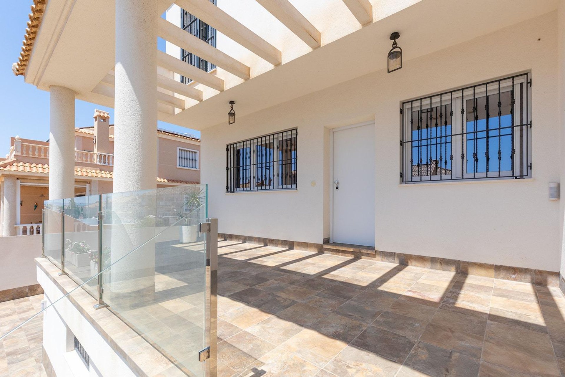Reventa - Chalet - Torrevieja - Aguas Nuevas