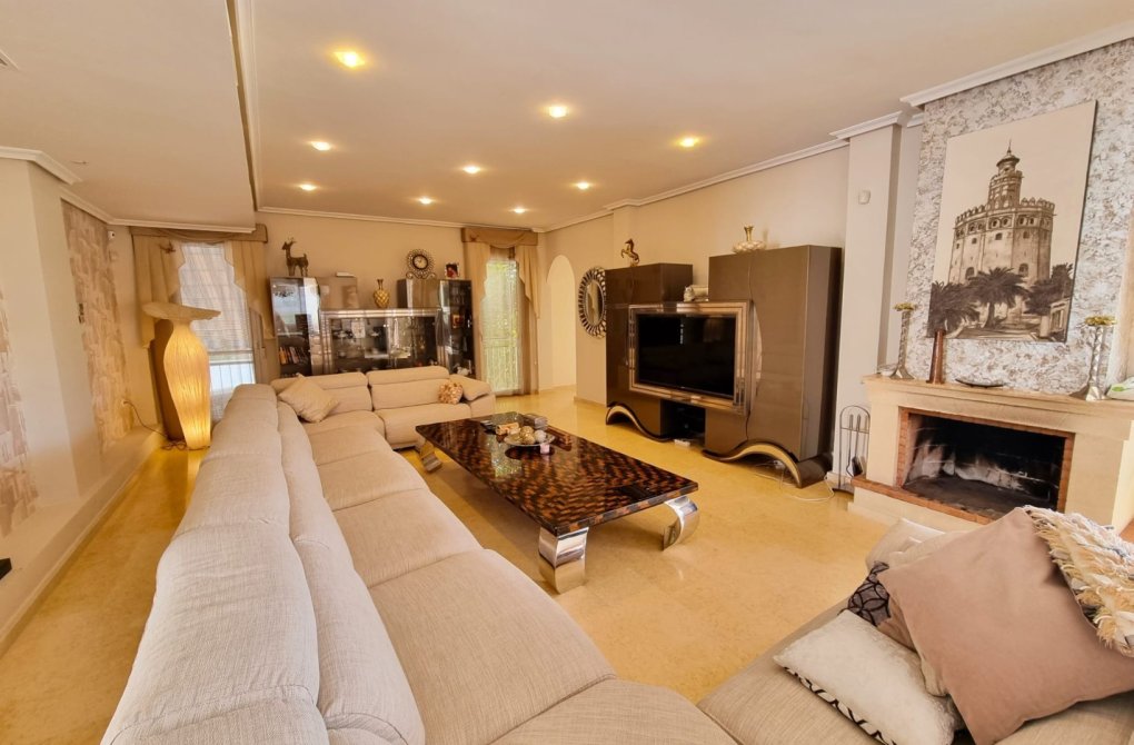 Reventa - Chalet - Torrevieja - La Mata