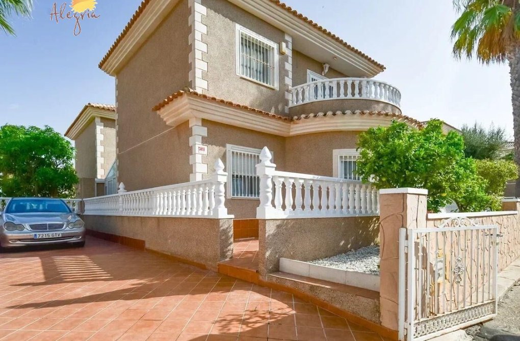 Reventa - Chalet - Torrevieja - Punta prima